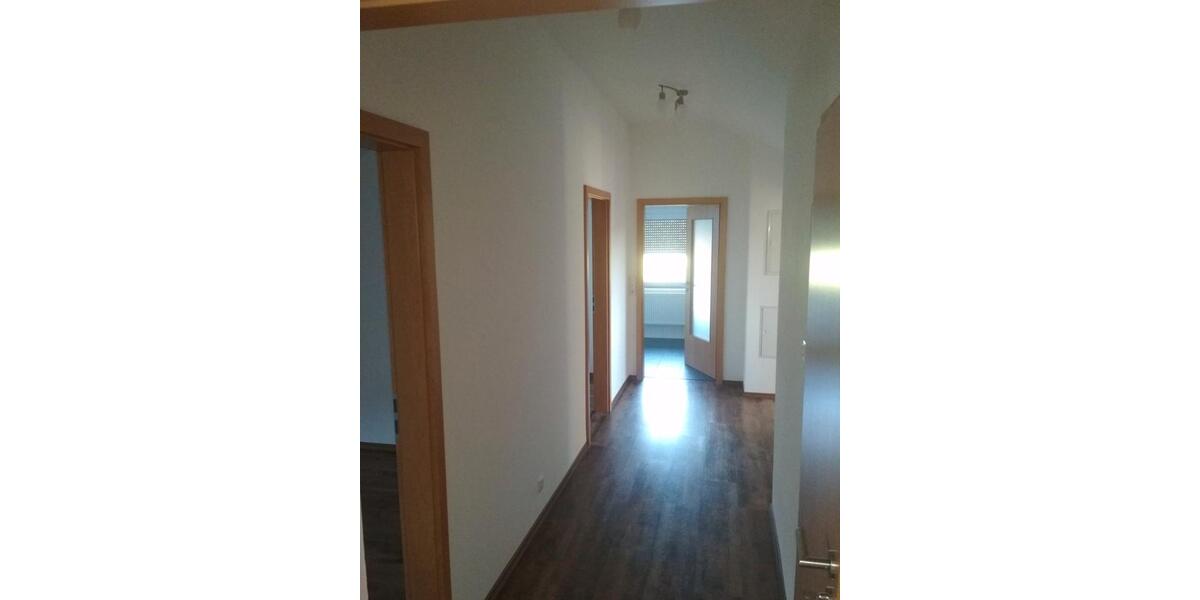 Dachgeschoßwohnung Steinberg am See Oder - 4 Zimmer, 87 m&sup2;, 760&euro; | Angebot:26697946
