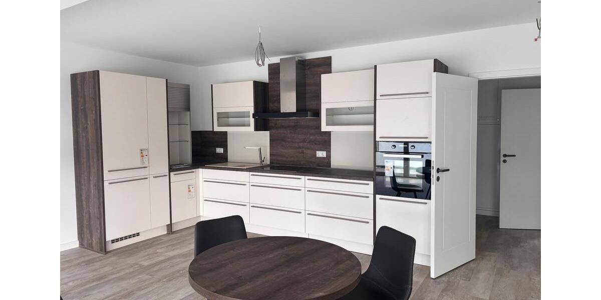 Etagenwohnung Binz - 3 Zimmer, 92 m&sup2;, 1.500&euro; | Angebot:22694663