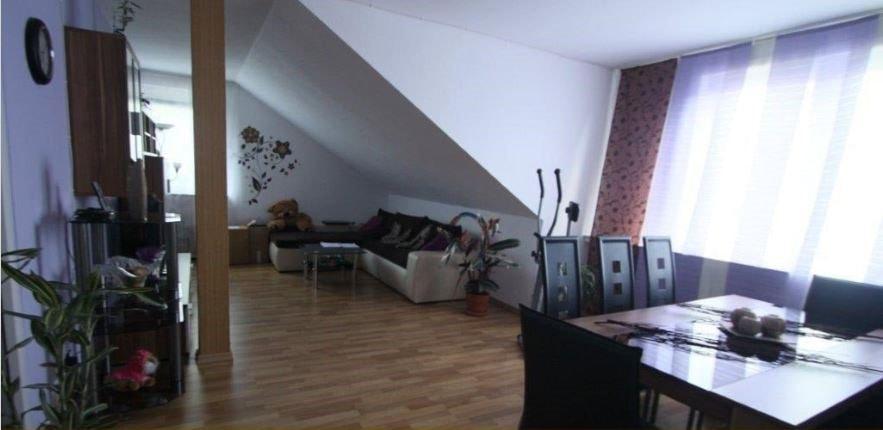 Dachgeschoßwohnung Bad Pyrmont - 2.5 Zimmer, 73 m&sup2;, 450&euro; | Angebot:26478284