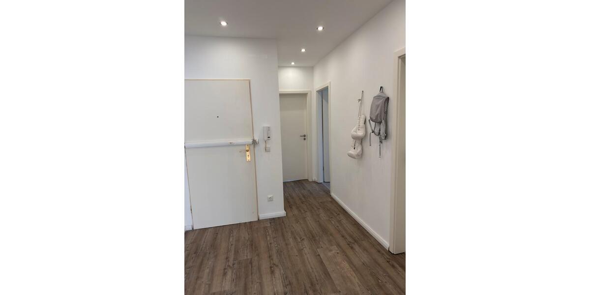 Erdgeschoßwohnung Hamburg Wandsbek - 1 Zimmer, 14 m&sup2;, 650&euro; | Angebot:25262397