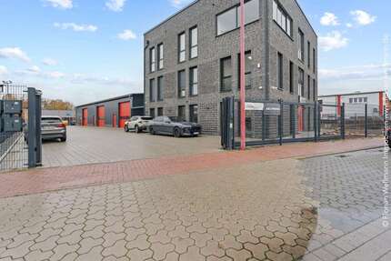 Halle in Stuhr 1.500 € 142 m² zimmer