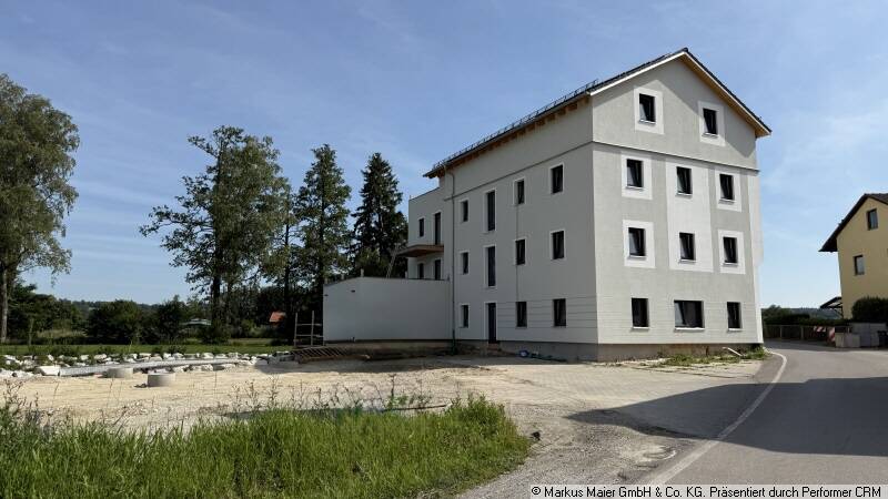 Büro oder Praxis mit viel Stellplätzen! zimmer