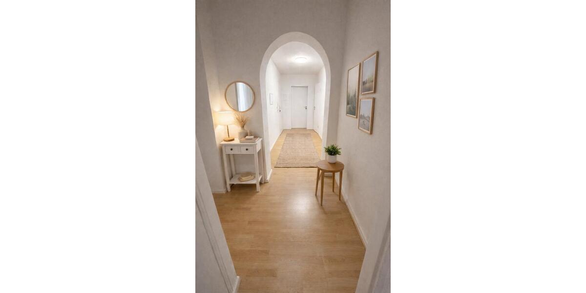 Dachgeschoßwohnung Düsseldorf Heerdt - 2 Zimmer, 72 m&sup2;, 1.350&euro; | Angebot:25118604