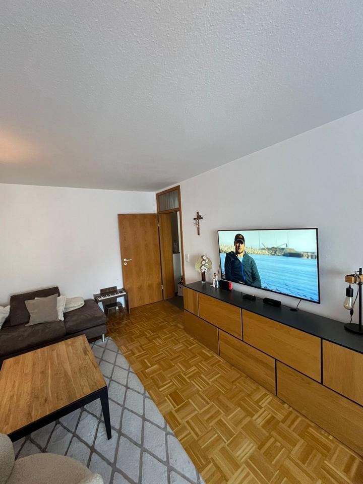 3-Zimmer-Wohnung, 75 m², EG, 2023 modernisiert, mit Parkplatz zimmer