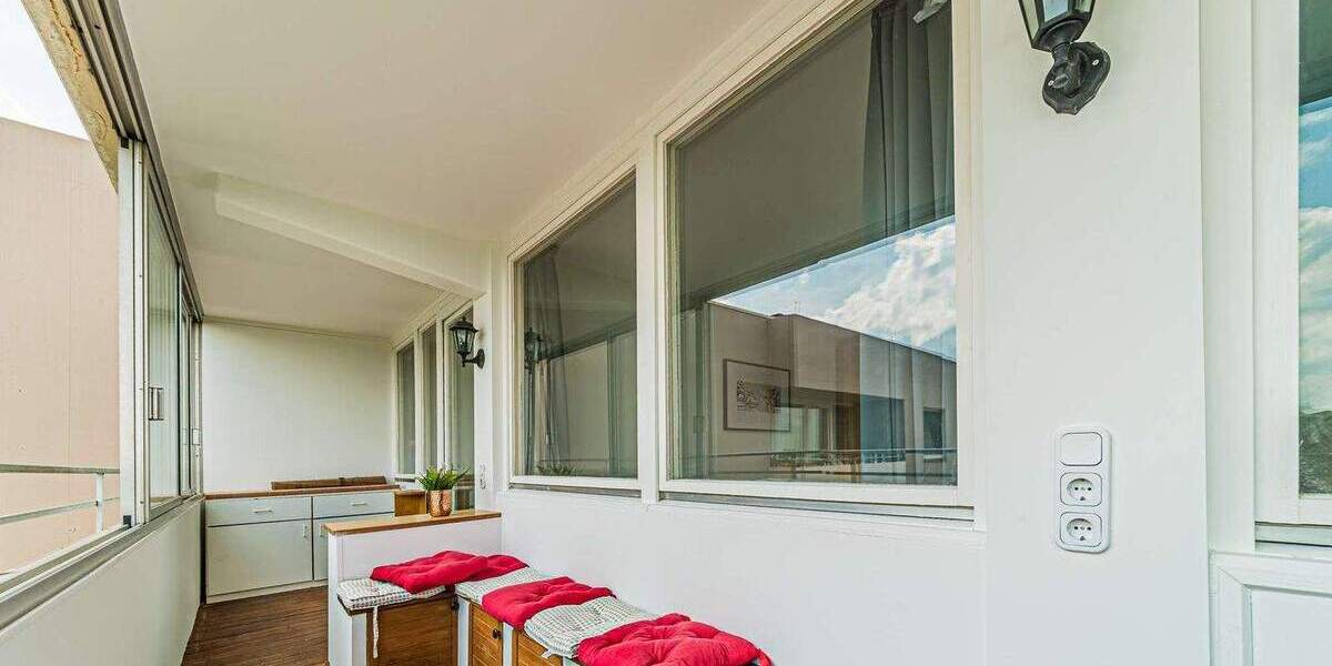 Etagenwohnung Offenbach am Main - 3 Zimmer, 100 m&sup2;, 2.380&euro; | Angebot:24989326