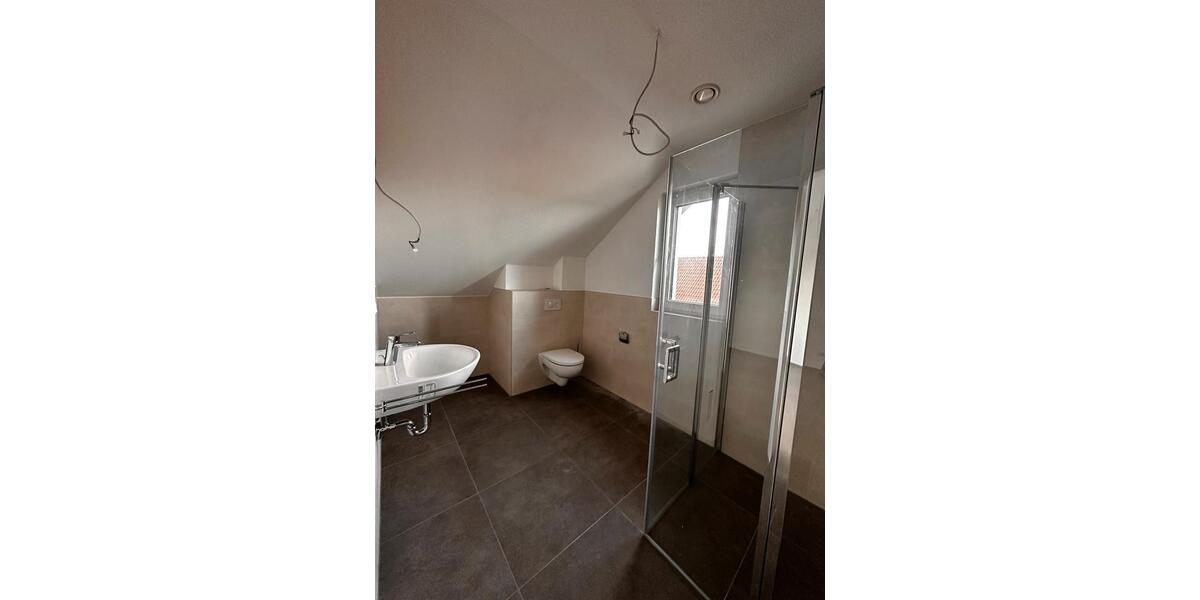 Dachgeschoßwohnung Paderborn Univiertel - 2 Zimmer, 89 m&sup2;, 1.150&euro; | Angebot:26182182