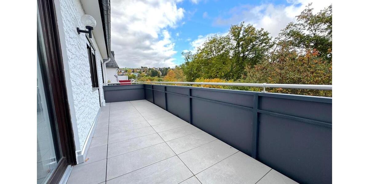 Erdgeschoßwohnung Bad Schwalbach - 4 Zimmer, 133 m&sup2;, 1.300&euro; | Angebot:26636099