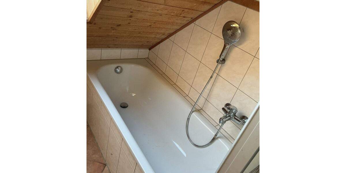 Mehrfamilienhaus, Wohnhaus Erfurt Altstadt - 3 Zimmer, 75 m&sup2;, 700&euro; | Angebot:25722735