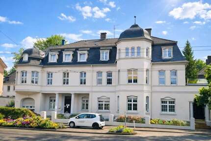 Wohnung Solingen Central - 2 Zimmer, 65 m&sup2;, 715&euro; | Angebot:27243394