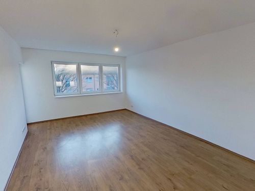 Etagenwohnung Celle Bostel - 4 Zimmer, 83 m&sup2;, 720&euro; | Angebot:24678135