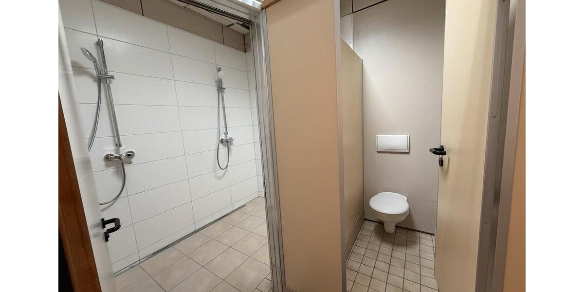 Wohnen auf Zeit Würzburg Lengfeld - 5 Zimmer, 250 m&sup2;, 23&euro; | Angebot:26060455