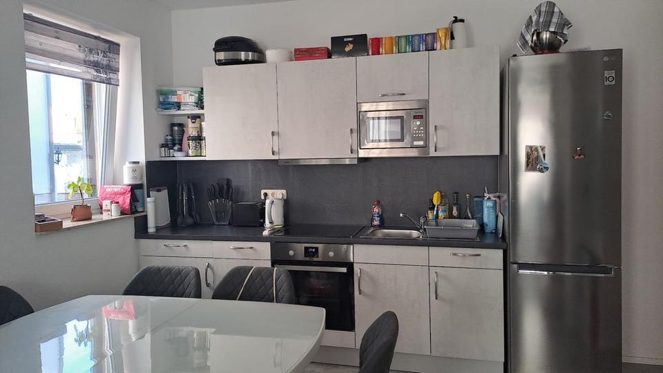 Gepflegte Wohnung im EG, perfekt für Zwei (Küche zur Übernahme)