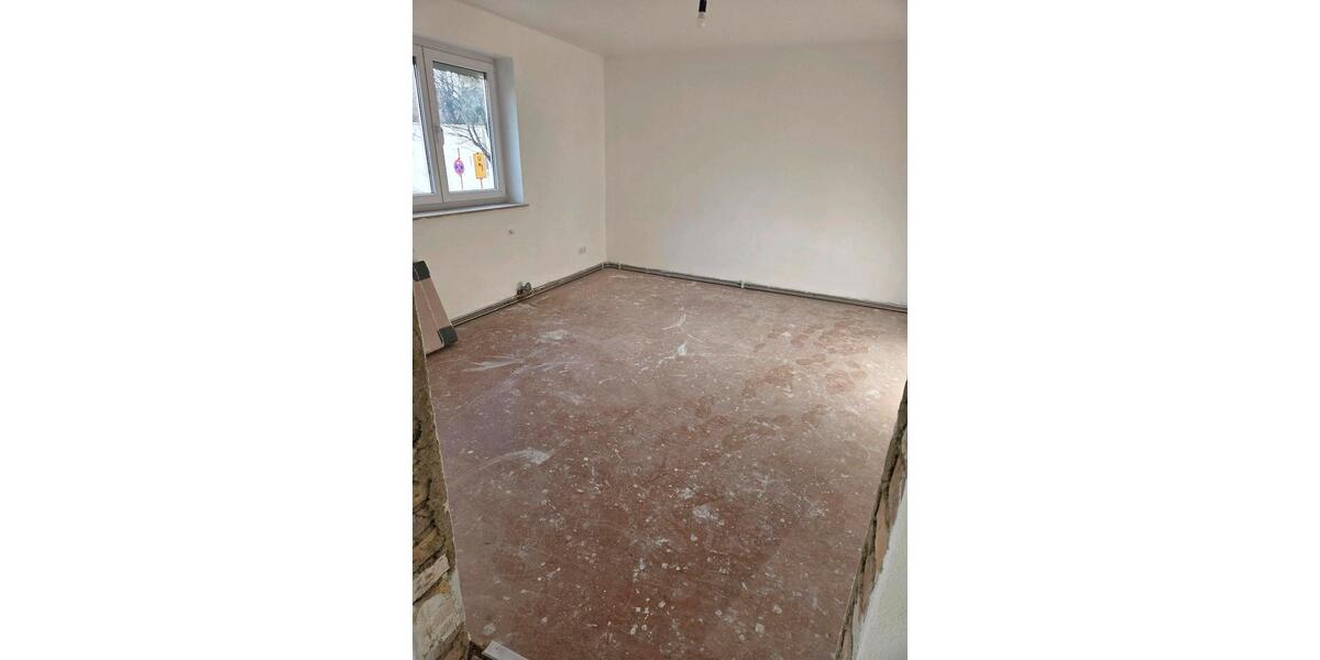 Erdgeschoßwohnung Lachen - 4 Zimmer, 70 m&sup2;, 850&euro; | Angebot:25395611