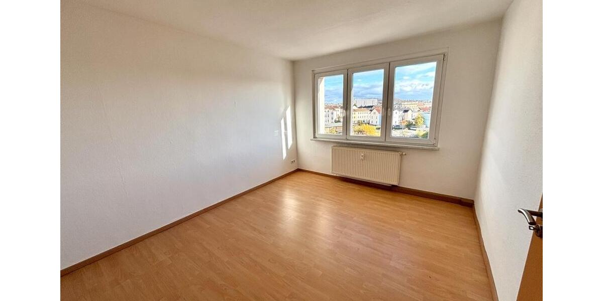 Dachgeschoßwohnung Gera Debschwitz - 2 Zimmer, 46 m&sup2;, 350&euro; | Angebot:26287841