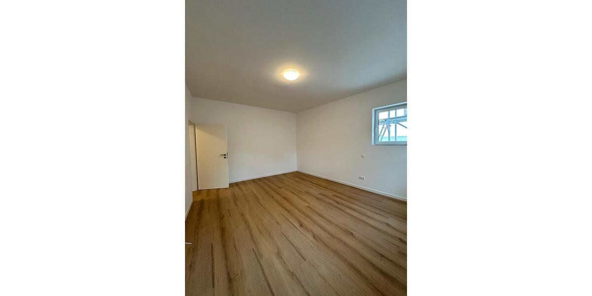 Erdgeschoßwohnung Kaiserslautern - 2 Zimmer, 75 m&sup2;, 1.012&euro; | Angebot:26174845