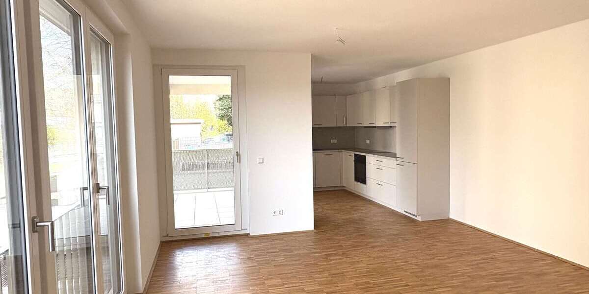Etagenwohnung Leonberg - 4 Zimmer, 101 m&sup2;, 1.871&euro; | Angebot:25193787