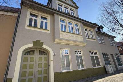 Wohnung zum Mieten in Halberstadt 1.068 € 107 m² 3 zimmer