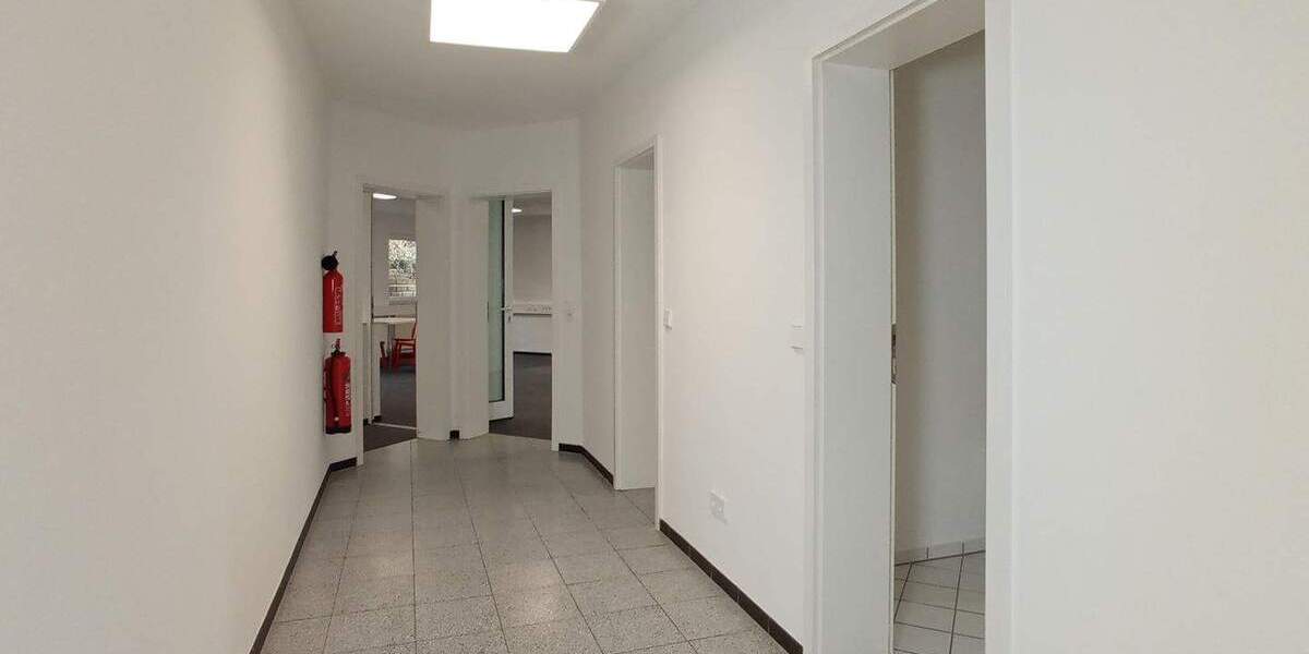 Gewerbeobjekt Niestetal Sandershausen - 1.780&euro; | Angebot:23972663