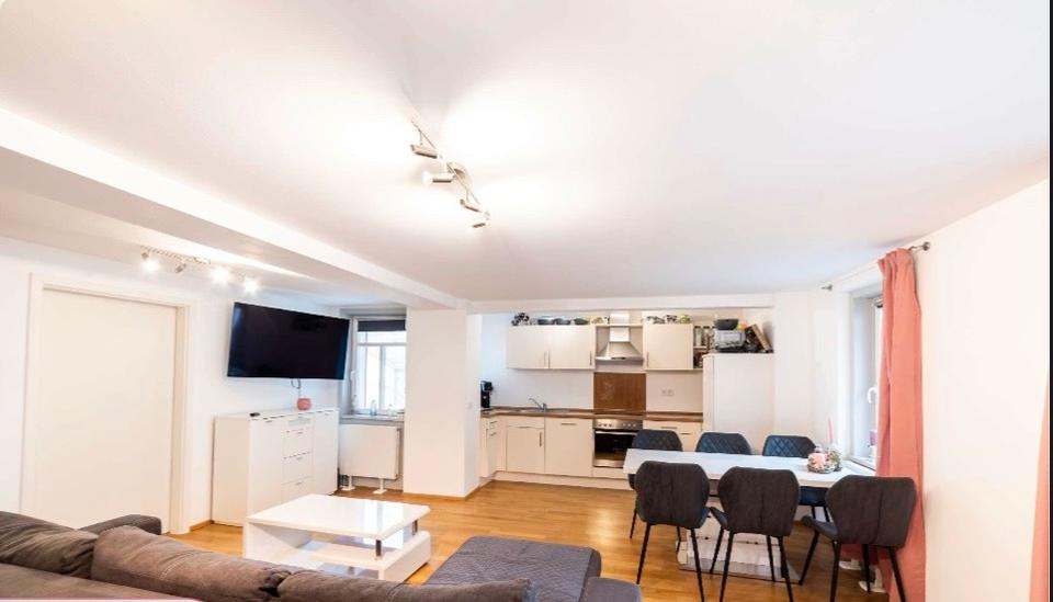 Helle 2 Zimmer Wohnung in Metzingen-Glems 2 zimmer