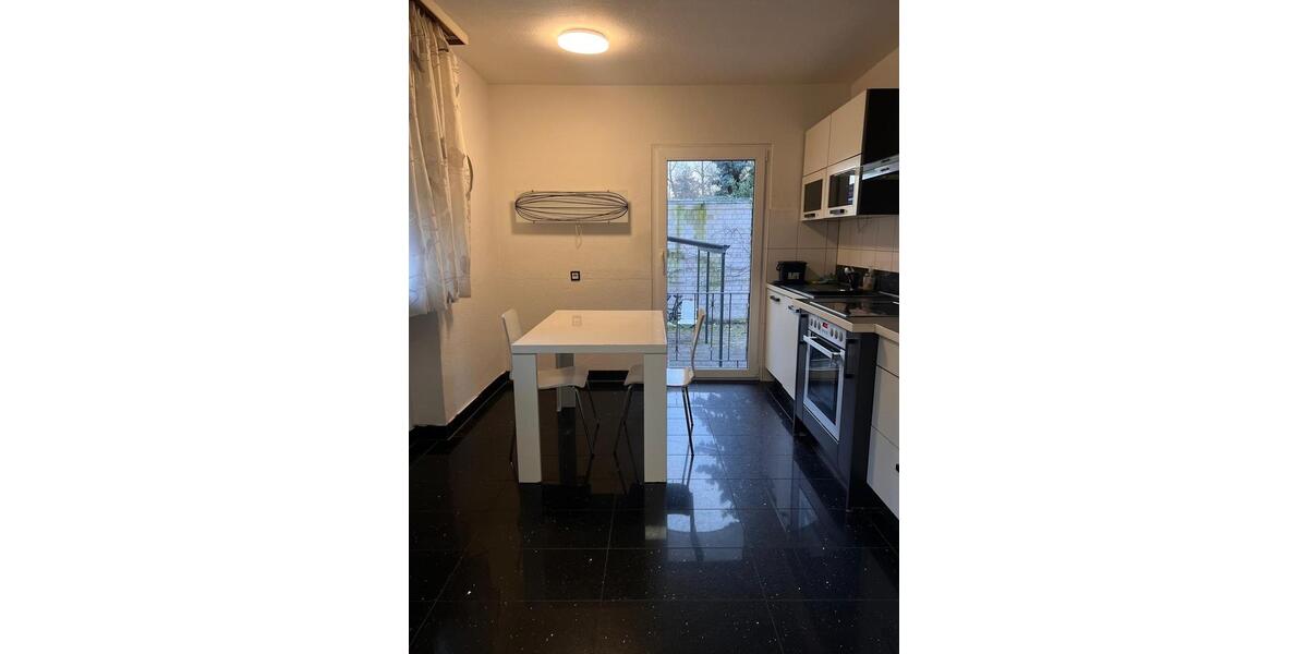 Wohnen auf Zeit Frechen - 1 Zimmer, 33 m&sup2;, 680&euro; | Angebot:24601008