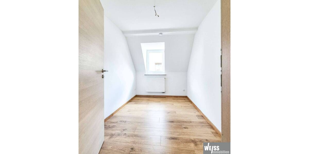 Einfamilienhaus Waldbüttelbrunn - 3 Zimmer, 72 m&sup2;, 880&euro; | Angebot:26596740