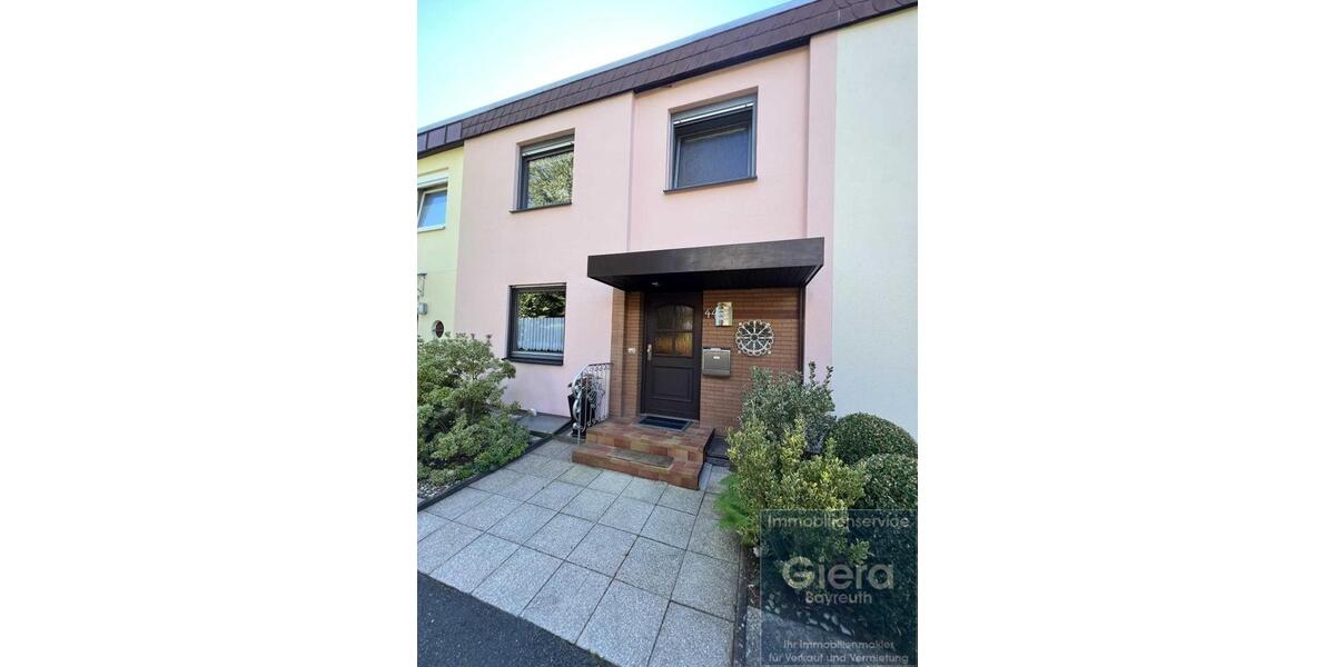 Einfamilienhaus Bayreuth Meyernberg - 6 Zimmer, 120 m&sup2;, 1.250&euro; | Angebot:26283249