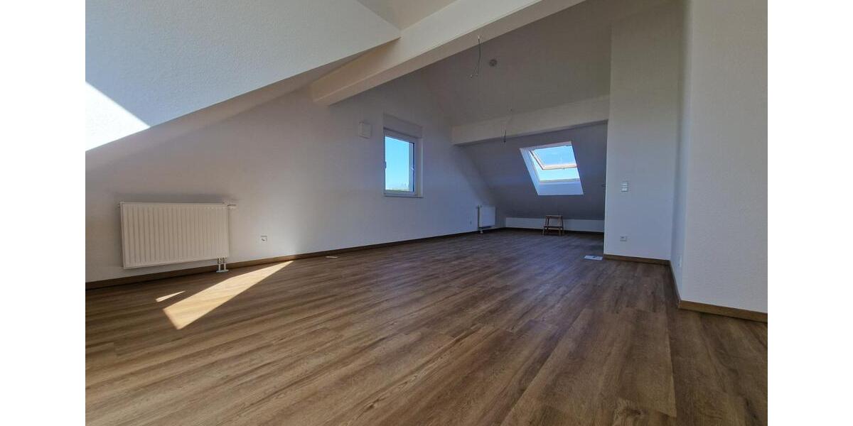 Reihenhaus Oberndorf am Neckar - 4 Zimmer, 132 m&sup2;, 1.350&euro; | Angebot:23555092