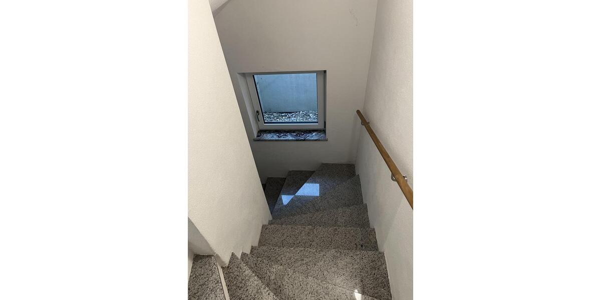 Mehrfamilienhaus, Wohnhaus Geretsried - 17 Zimmer, 404 m&sup2;, 4.000&euro; | Angebot:26660034