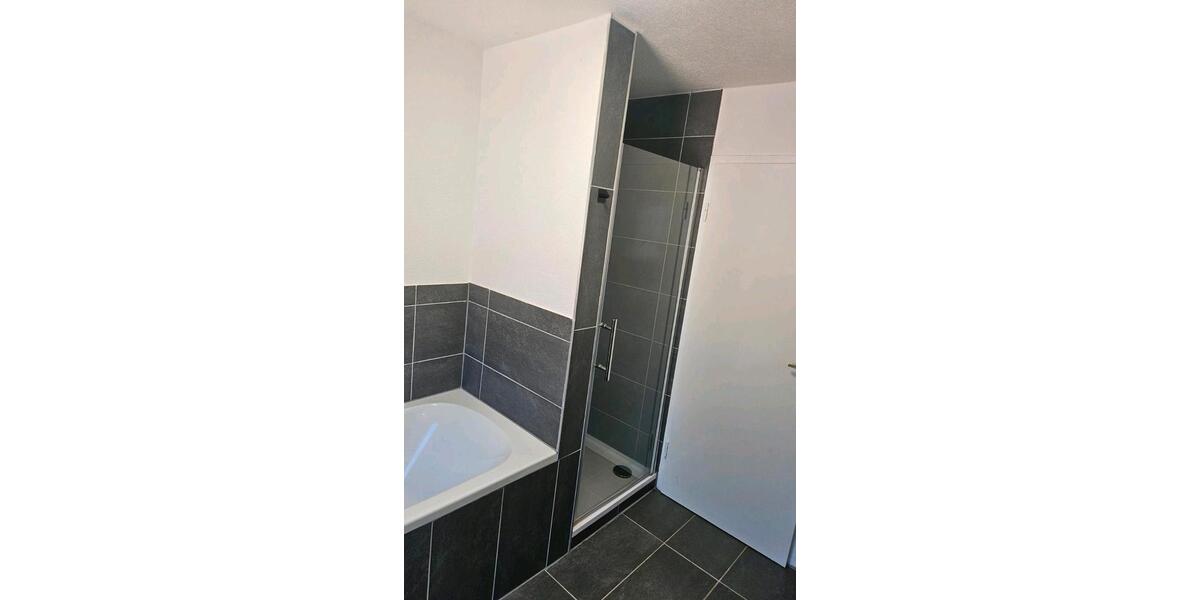 Dachgeschoßwohnung Bühlerzell - 4 Zimmer, 100 m&sup2;, 1.100&euro; | Angebot:24308414