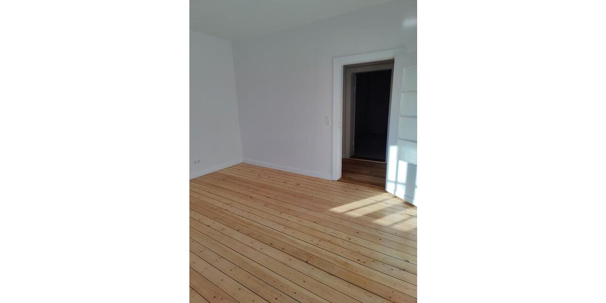 Etagenwohnung Glücksburg (Ostsee) - 4.5 Zimmer, 111 m&sup2;, 1.060&euro; | Angebot:26660172