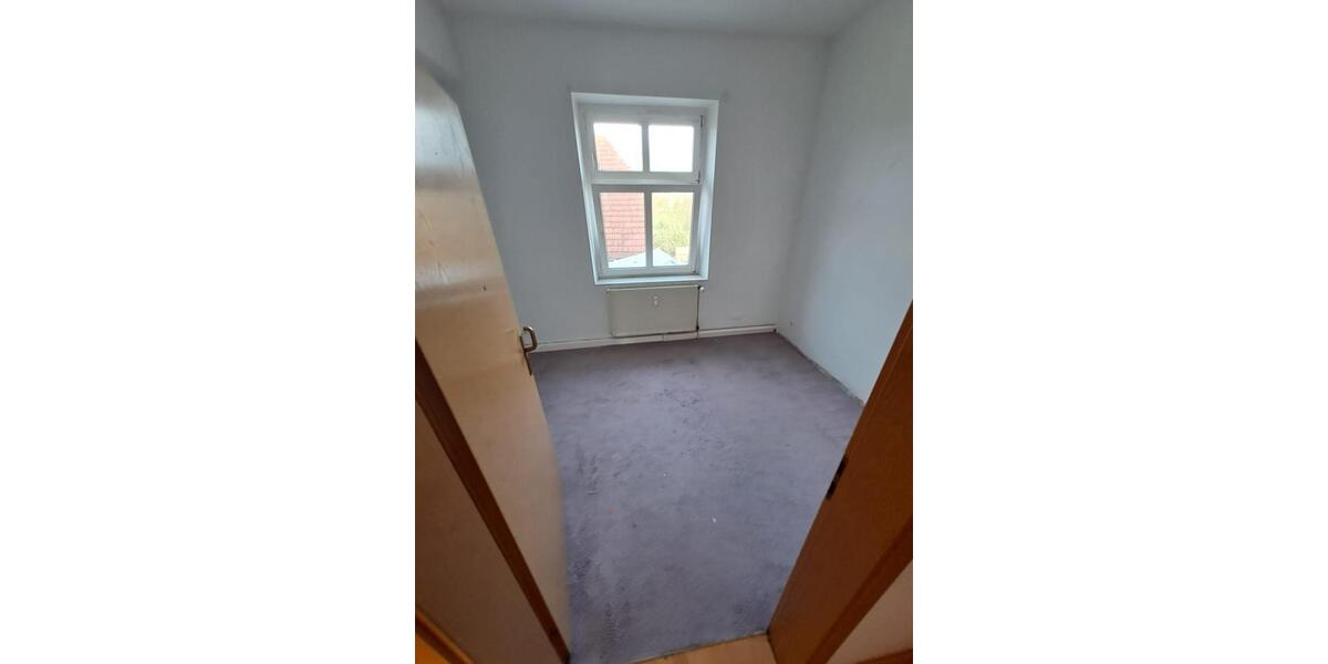 Etagenwohnung Porta Westfalica - 3 Zimmer, 90 m&sup2;, 690&euro; | Angebot:26134644