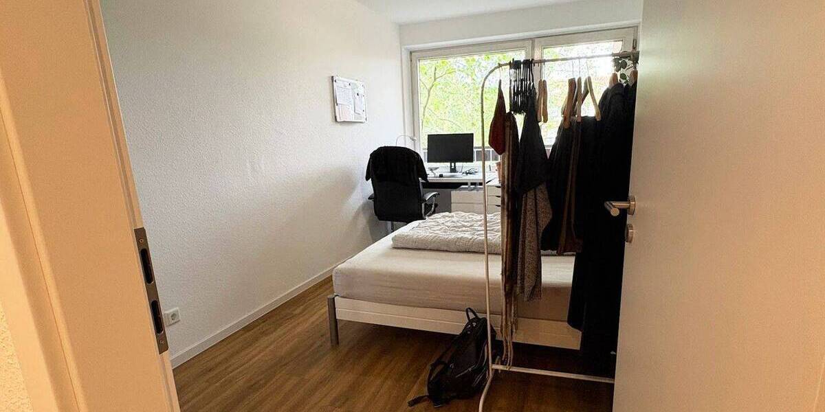 Etagenwohnung Köln Bayenthal - 4 Zimmer, 114 m&sup2;, 1.650&euro; | Angebot:26804289