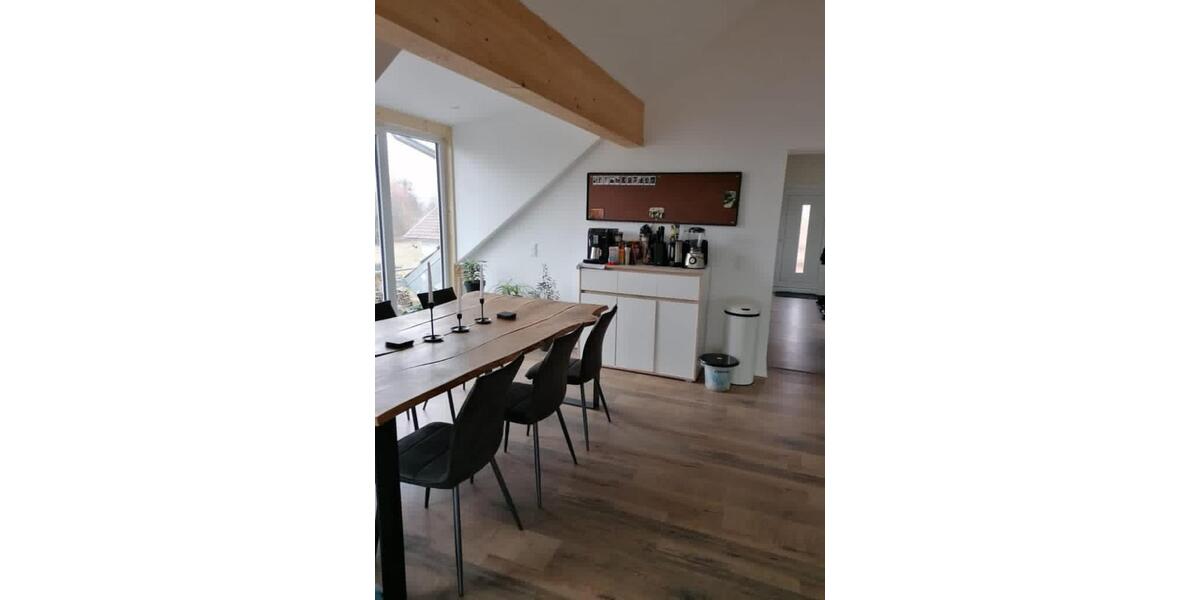 Etagenwohnung Parkstetten - 3 Zimmer, 90 m&sup2;, 1.150&euro; | Angebot:25931440