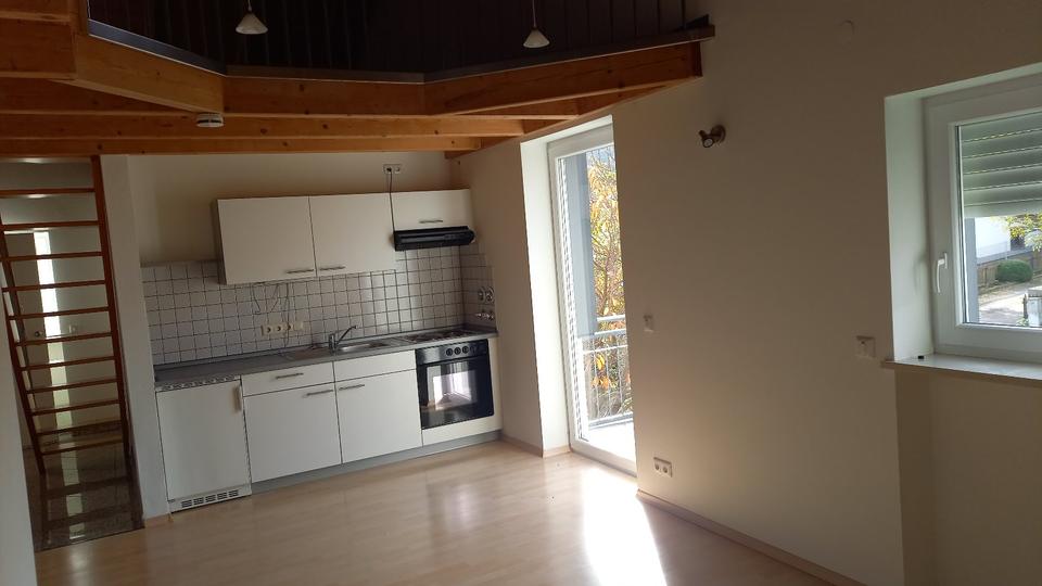 Etagenwohnung Neukirchen bei Heiligen Blut - 1 Zimmer, 520&euro; | Angebot:23498974