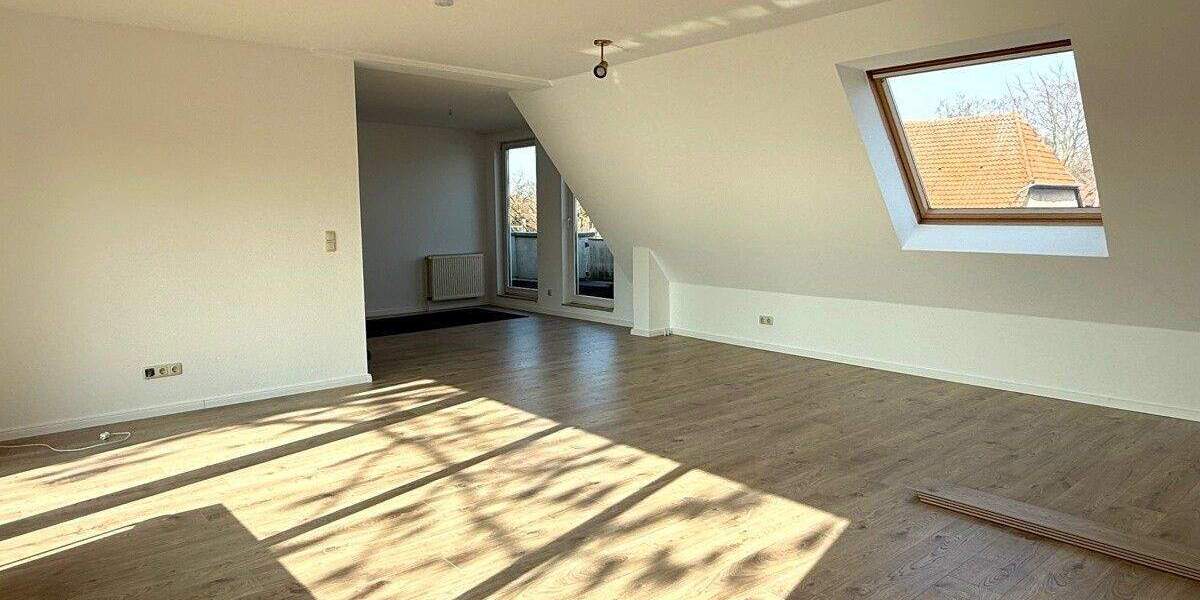 Etagenwohnung Pattensen - 3 Zimmer, 80 m&sup2;, 760&euro; | Angebot:25814543