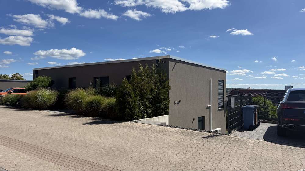 Etagenwohnung Pirmasens Niedersimten - 3 Zimmer, 128 m&sup2;, 1.730&euro; | Angebot:27338649