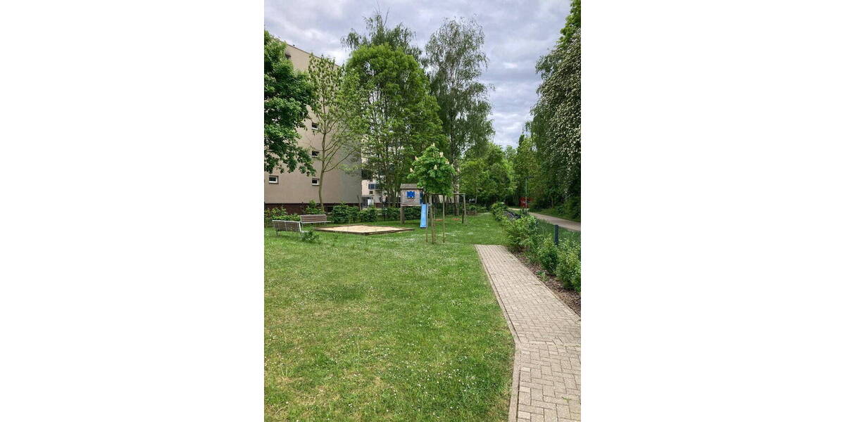 Etagenwohnung Braunschweig - 3 Zimmer, 80 m&sup2;, 1.130&euro; | Angebot:26746289