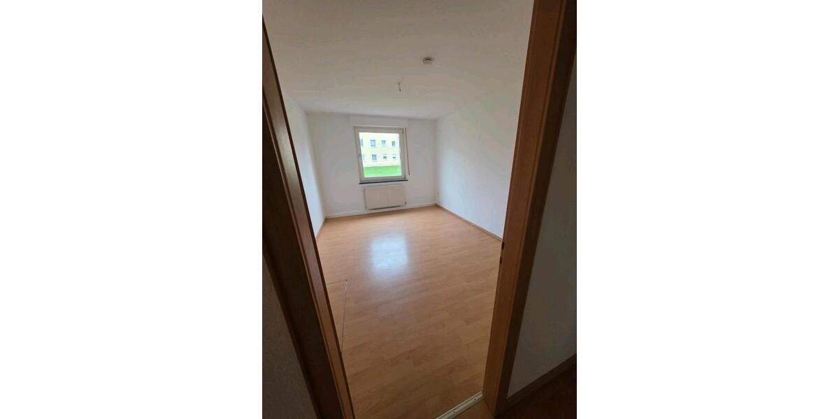 Erdgeschoßwohnung Lindhorst - 3 Zimmer, 73 m&sup2;, 750&euro; | Angebot:24630330