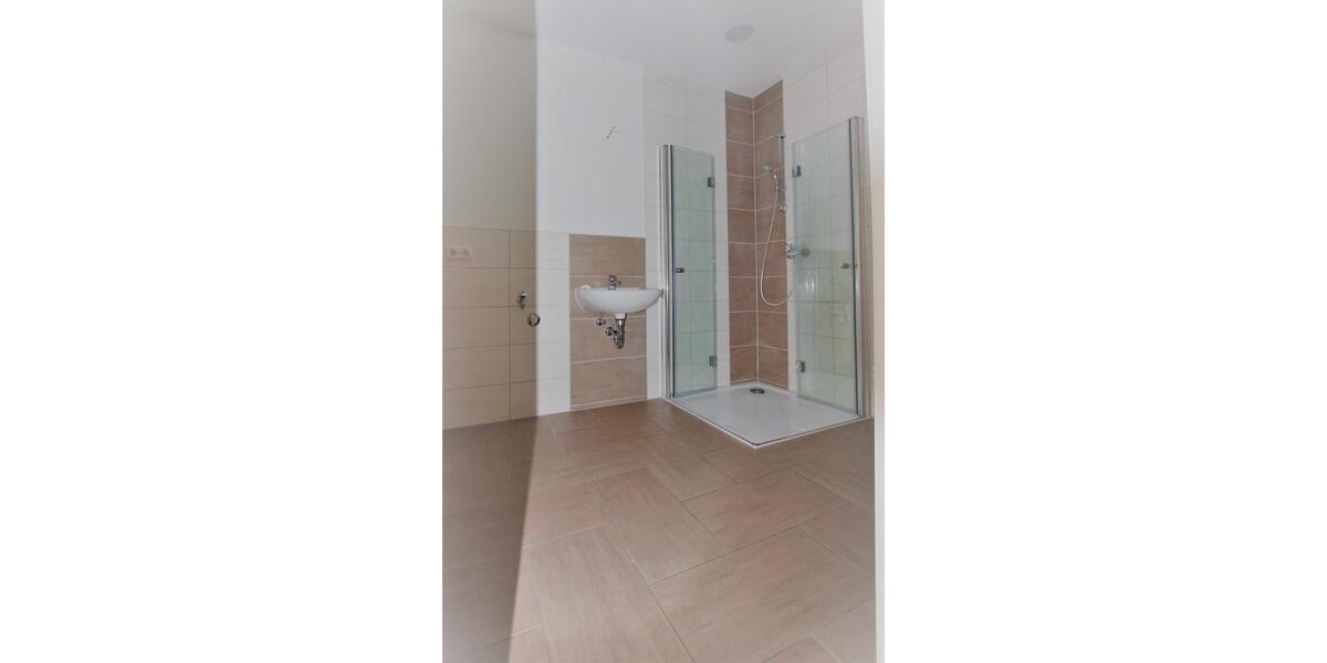 Etagenwohnung Oschersleben (Bode) - 2 Zimmer, 62 m&sup2;, 403&euro; | Angebot:26266517