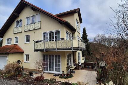 Großzügige Vier-Zimmer-Maisonettewohnung Krauthausen (Eisenach) 4 zimmer