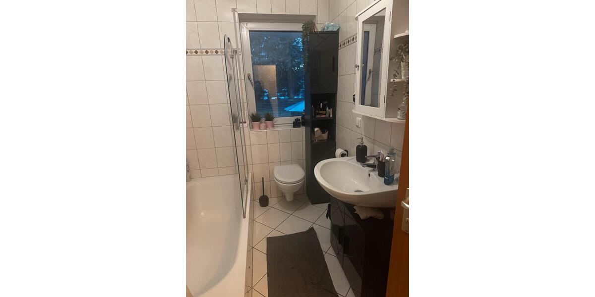 Erdgeschoßwohnung Rüsselsheim am Main - 1.5 Zimmer, 40 m&sup2;, 860&euro; | Angebot:25986503