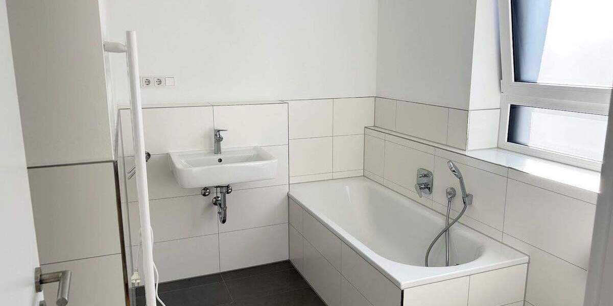 Etagenwohnung Liederbach Oberliederbach - 4 Zimmer, 115 m&sup2;, 1.790&euro; | Angebot:25957331