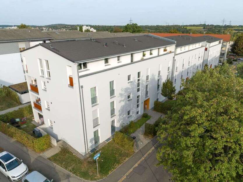 Wohnung zum Mieten in Stuttgart 1.053 € 71.5 m²