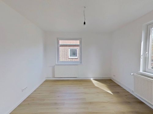 Etagenwohnung Nordenham - 3 Zimmer, 53 m&sup2;, 369&euro; | Angebot:25991148