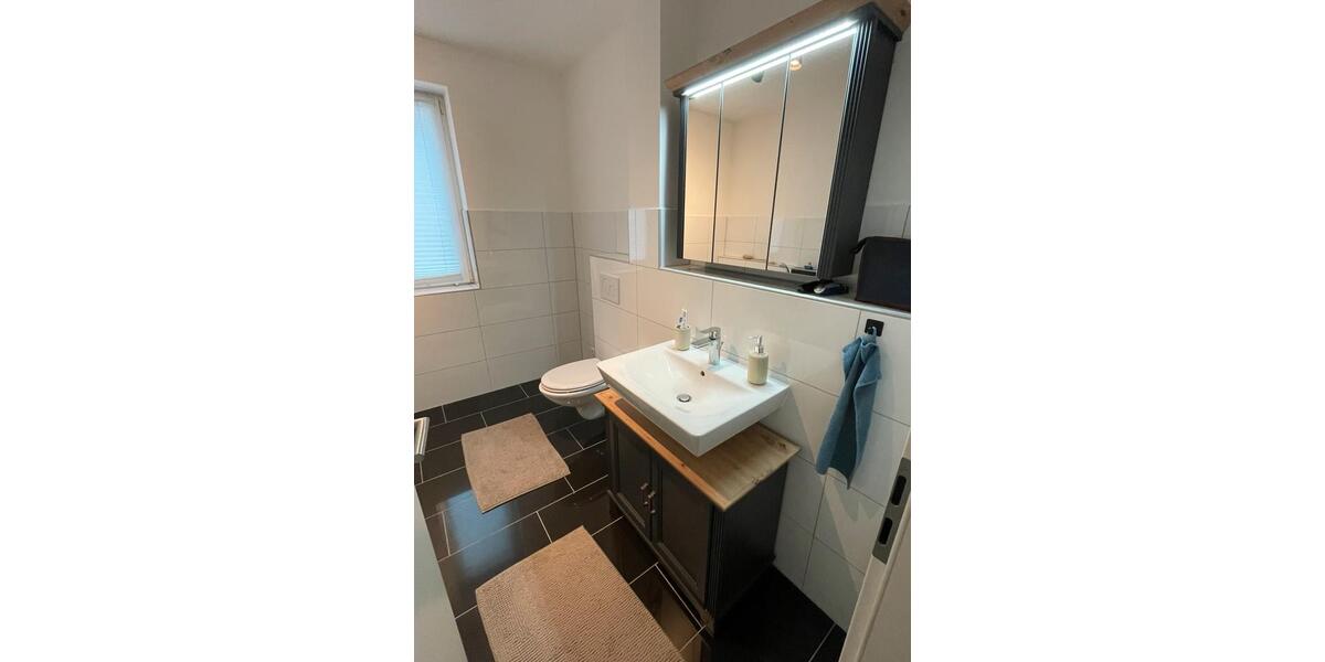 Etagenwohnung Reinfeld (Holstein) - 3 Zimmer, 85 m&sup2;, 1.300&euro; | Angebot:26446653
