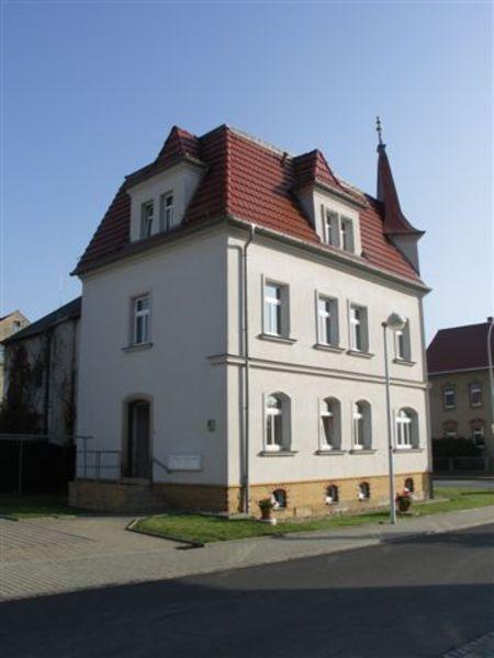 3-Raum sanierter Altbau in West zimmer