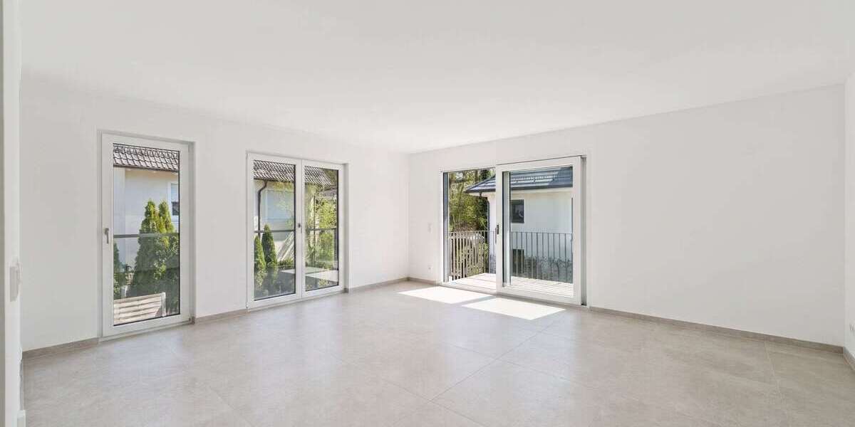 Etagenwohnung München Trudering-Riem - 3 Zimmer, 75 m&sup2;, 2.000&euro; | Angebot:26367949
