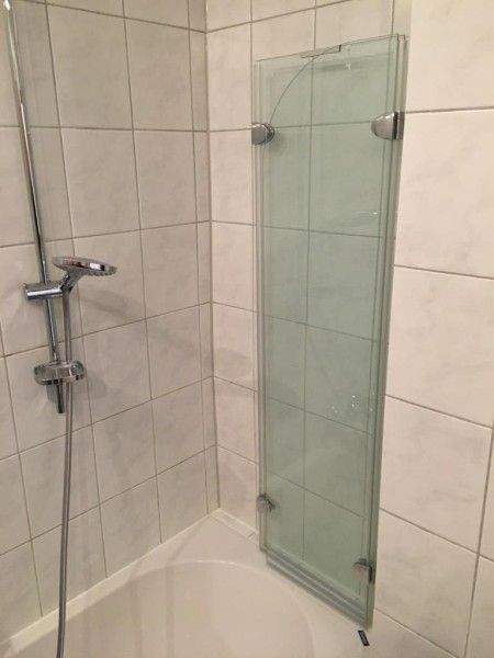 Sehr gepflegte, helle Dreizimmerwohnung - Einbauküche - Loggia - N-Wöhrd - Aufzug 3 zimmer