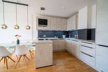 Wohnung Regensburg Ganghofersiedlung - 2 Zimmer, 53 m&sup2;, 900&euro; | Angebot:26648032