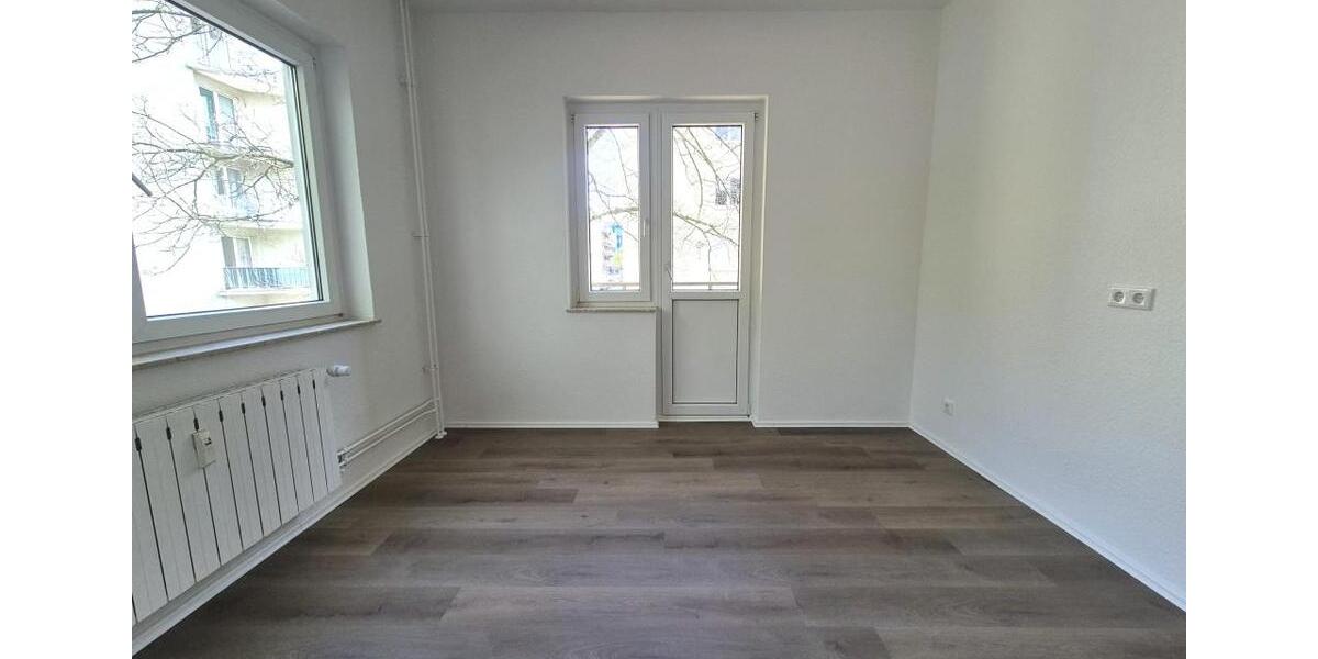 Etagenwohnung Duisburg Duisburg-Mitte - 2 Zimmer, 60 m&sup2;, 511&euro; | Angebot:26165411